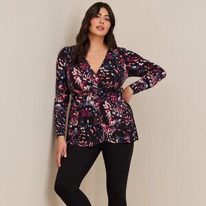 Torrid - Studio Knit Surplice Wrap Long Sleeve Top in Black Print​​​​​​​​